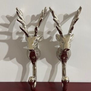 Metal Wall Mounted Deer Head Coat Hooks Lot Set of 2 Pieces Stag Hook